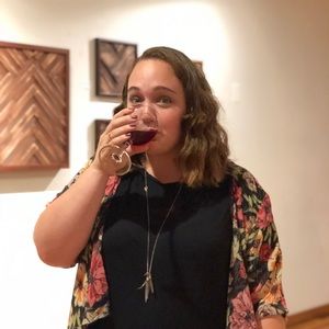 Meet your Posher, Nikki